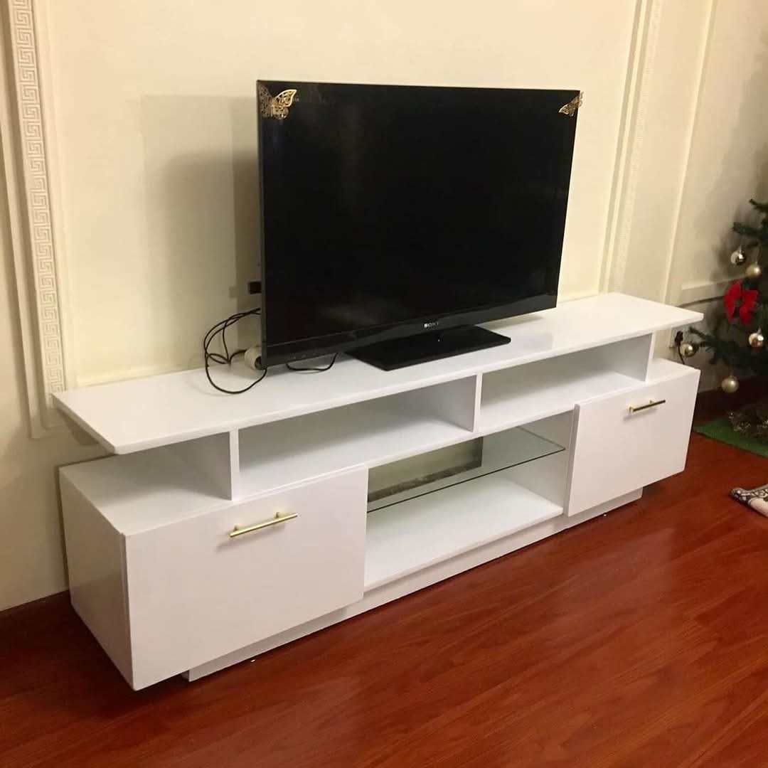 Sleek White TV Stand with Gold Accents – Nairobi Modern Design