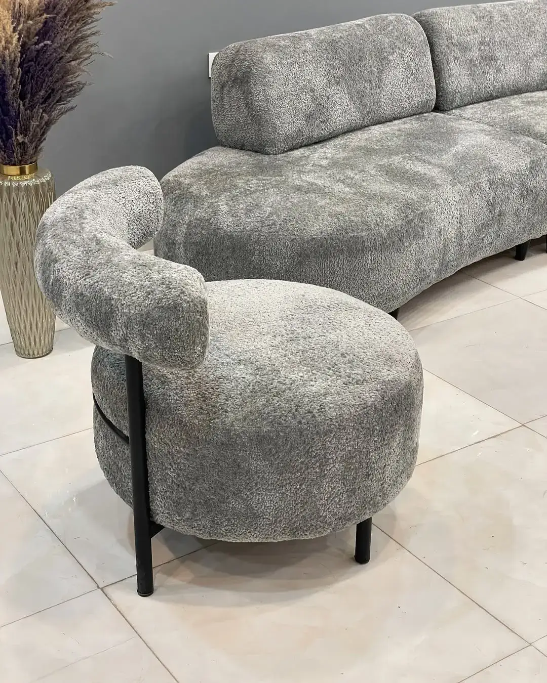 Grey Accent Chair Kenya – Textured Lounge Chair with Black Legs - Image 2