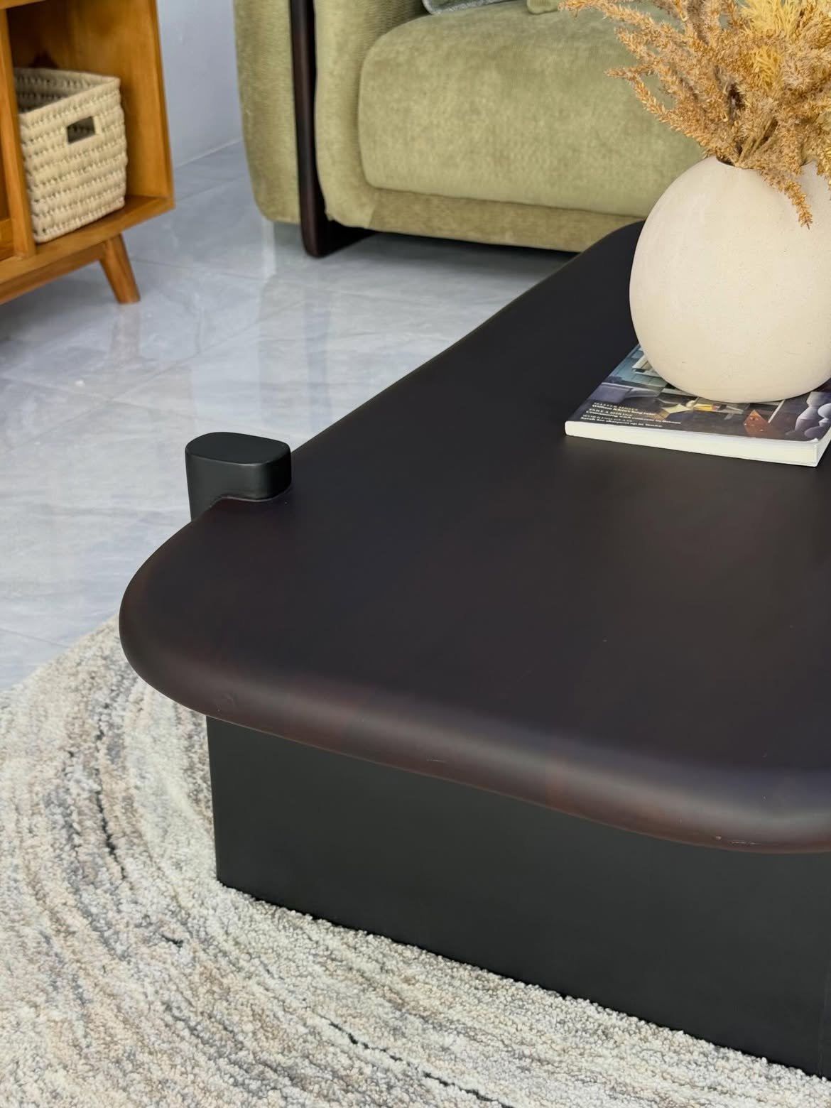 Matte Black Rounded Coffee Table Kenya – Sculptural: white coffee table with shelf – wooden coffee table designs