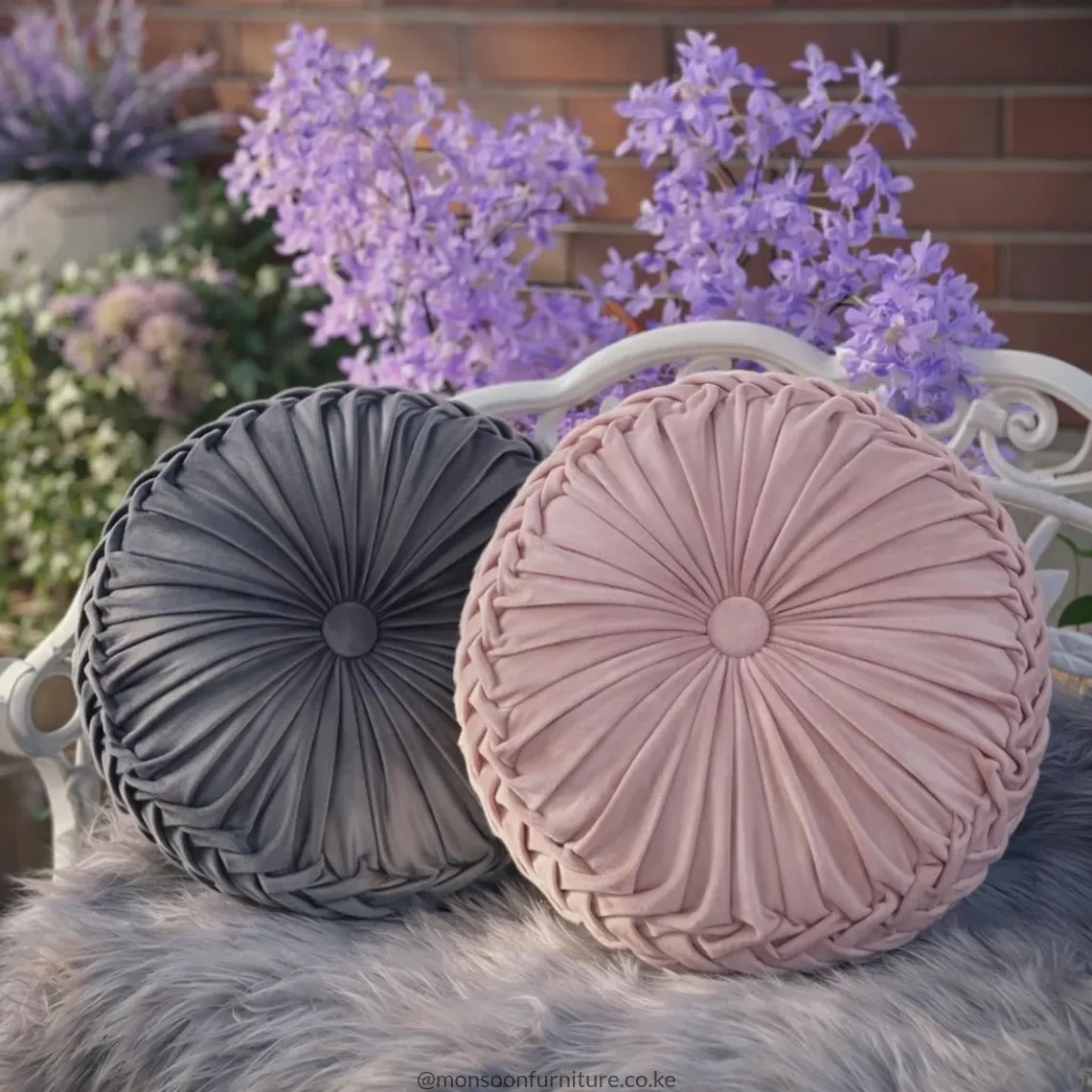 Round Throw Pillow Kenya - Image 9