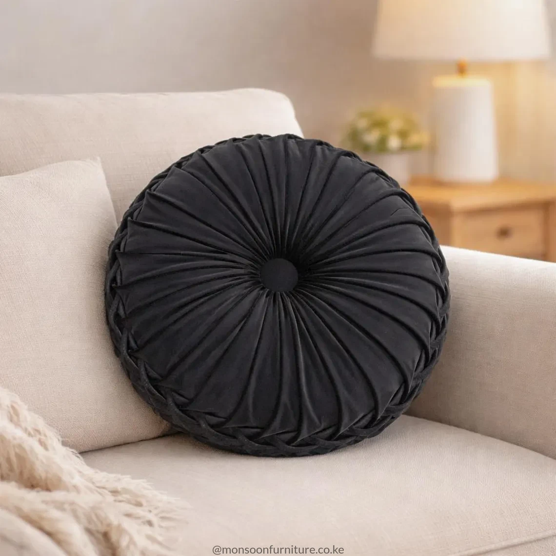 Round Throw Pillow Kenya - Image 7