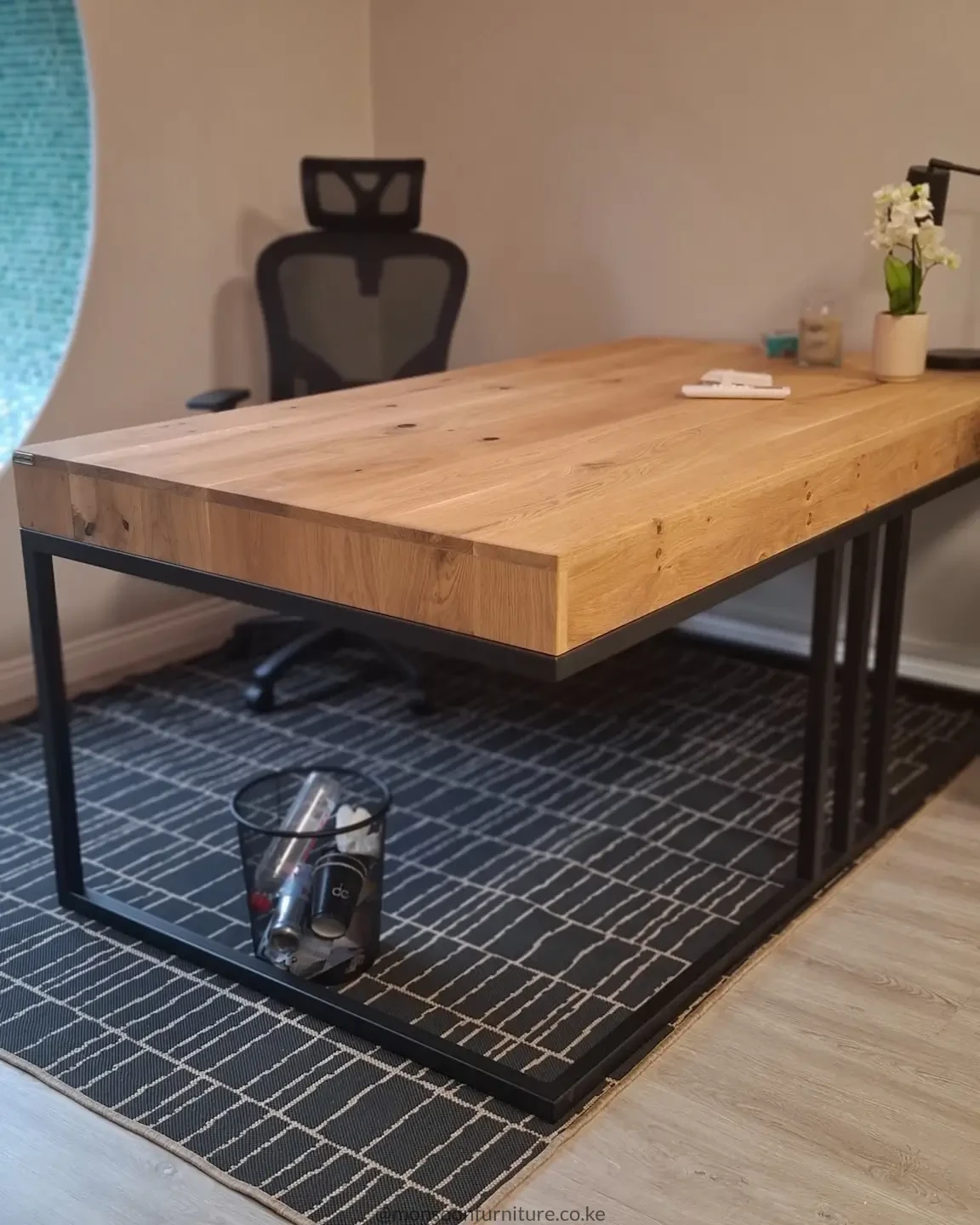 Bark & Steel Signature Work Desk Kenya - Image 2