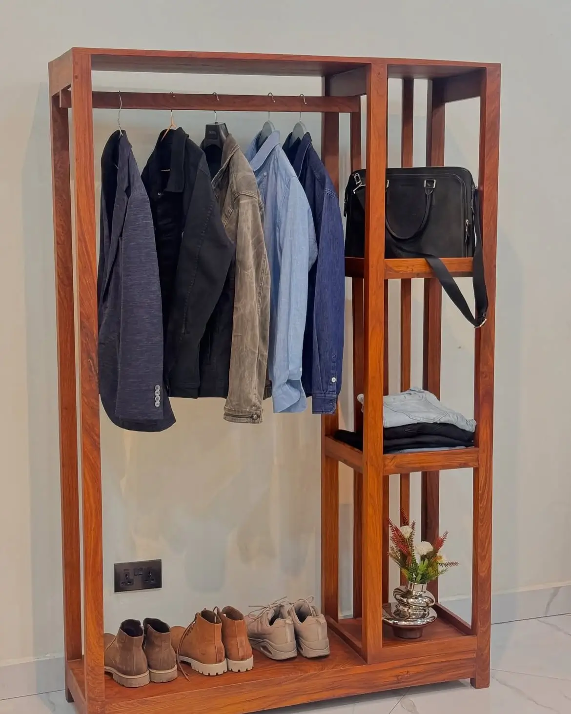 Mahogany open wardrobe with hanging rail and three side shelves