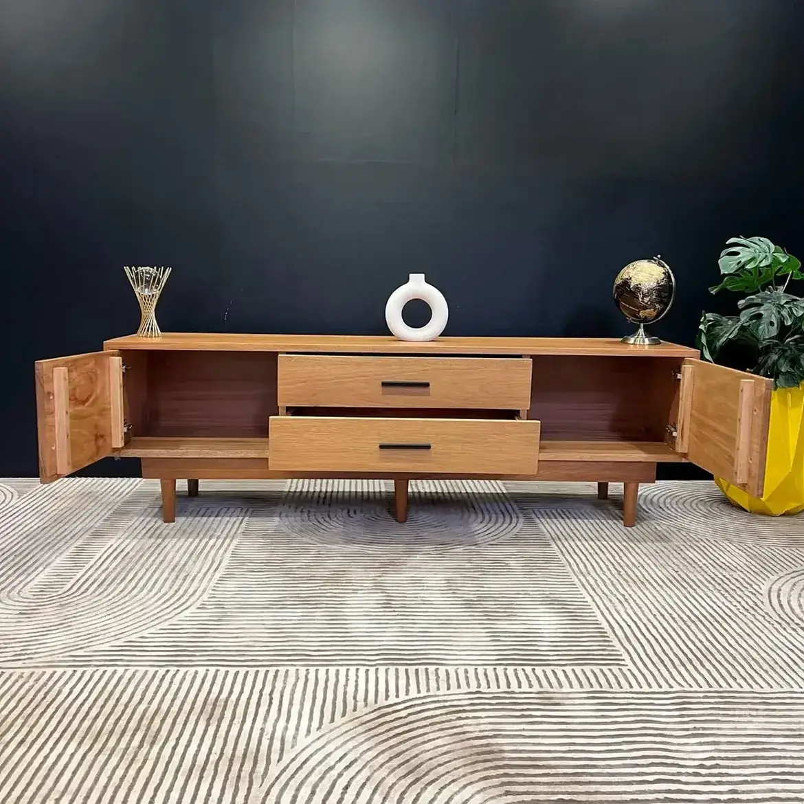 Meru Oak 6ft Ribbed TV Console Kenya - Image 2
