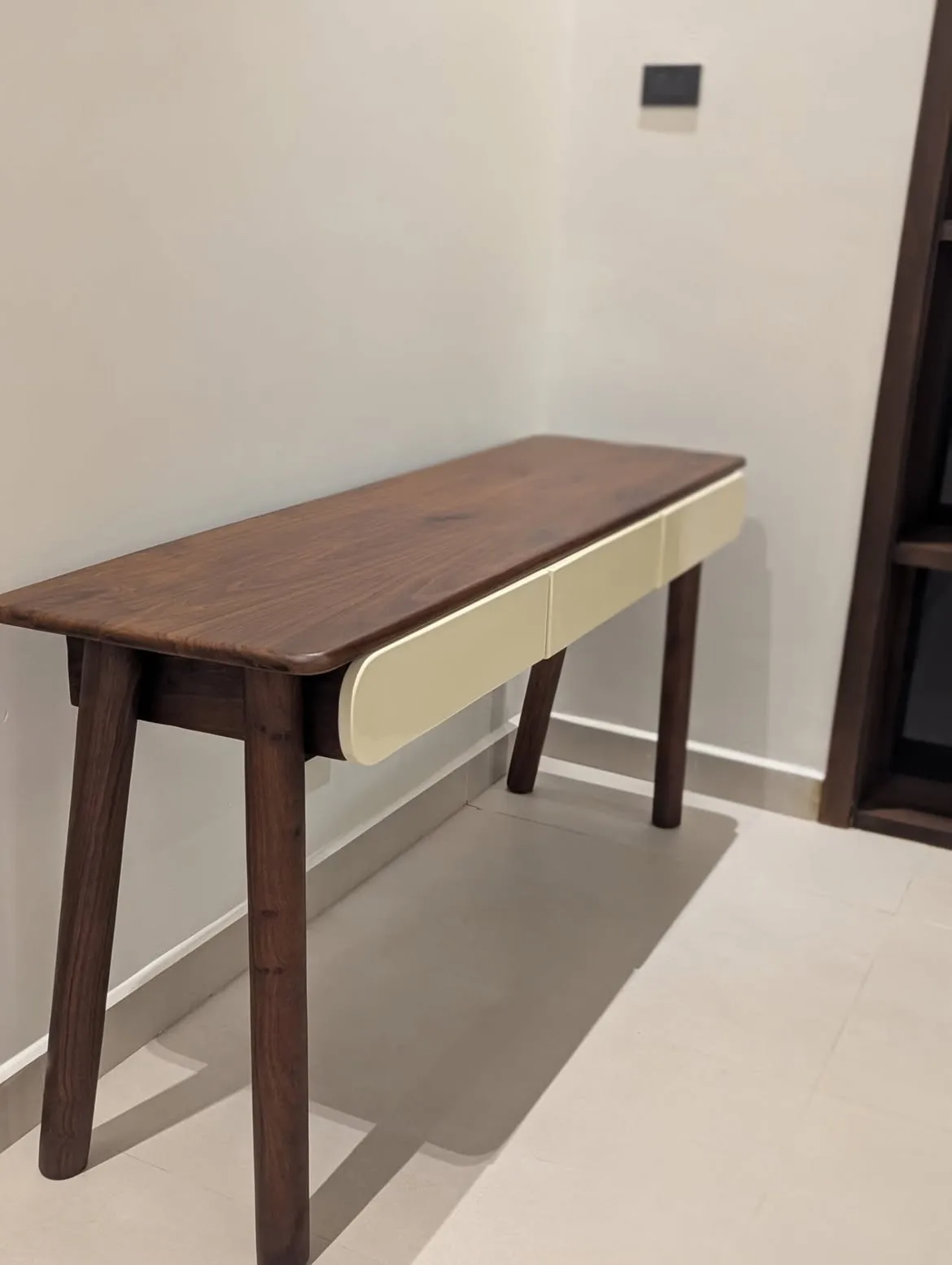 Monsoon Alton Mahogany Study Table, Two-Tone Design