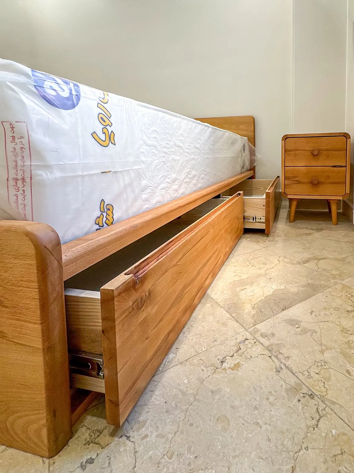 Monsoon Barton Mahogany Storage Bed, 5×6, Kenya - Image 3