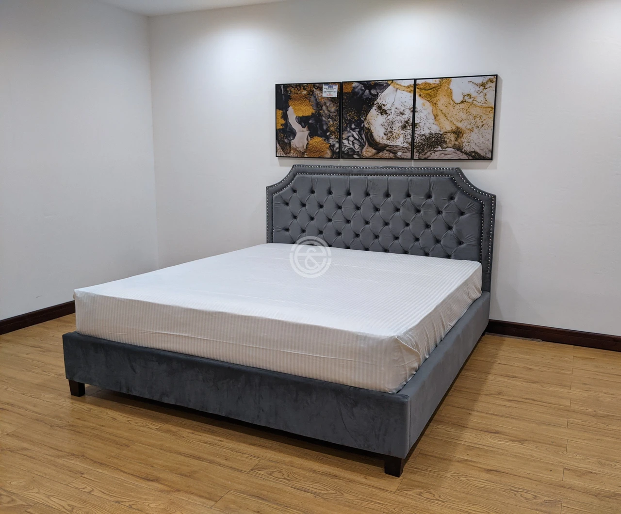 Monsoon Bellbrook Upholstered Bed, 6×6, Grey Tufted