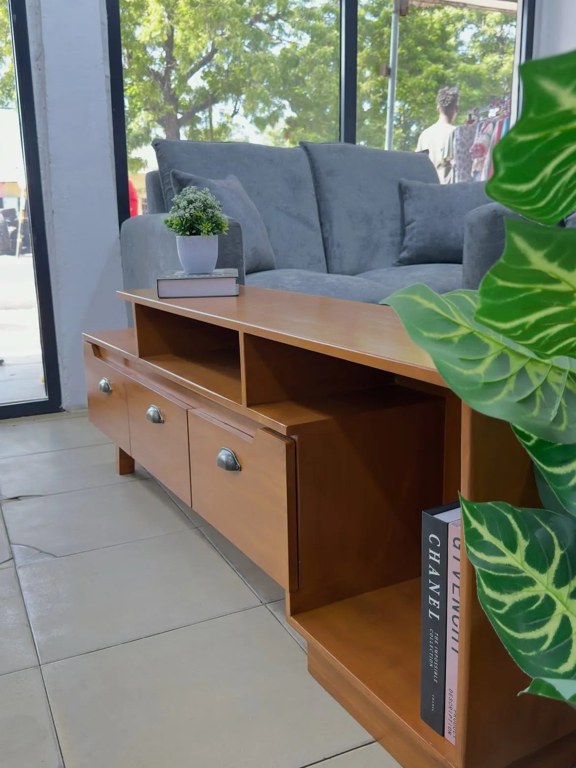 Monsoon Hartbourne TV Stand, 7 Feet, Stepped Design, Kenya - Image 4